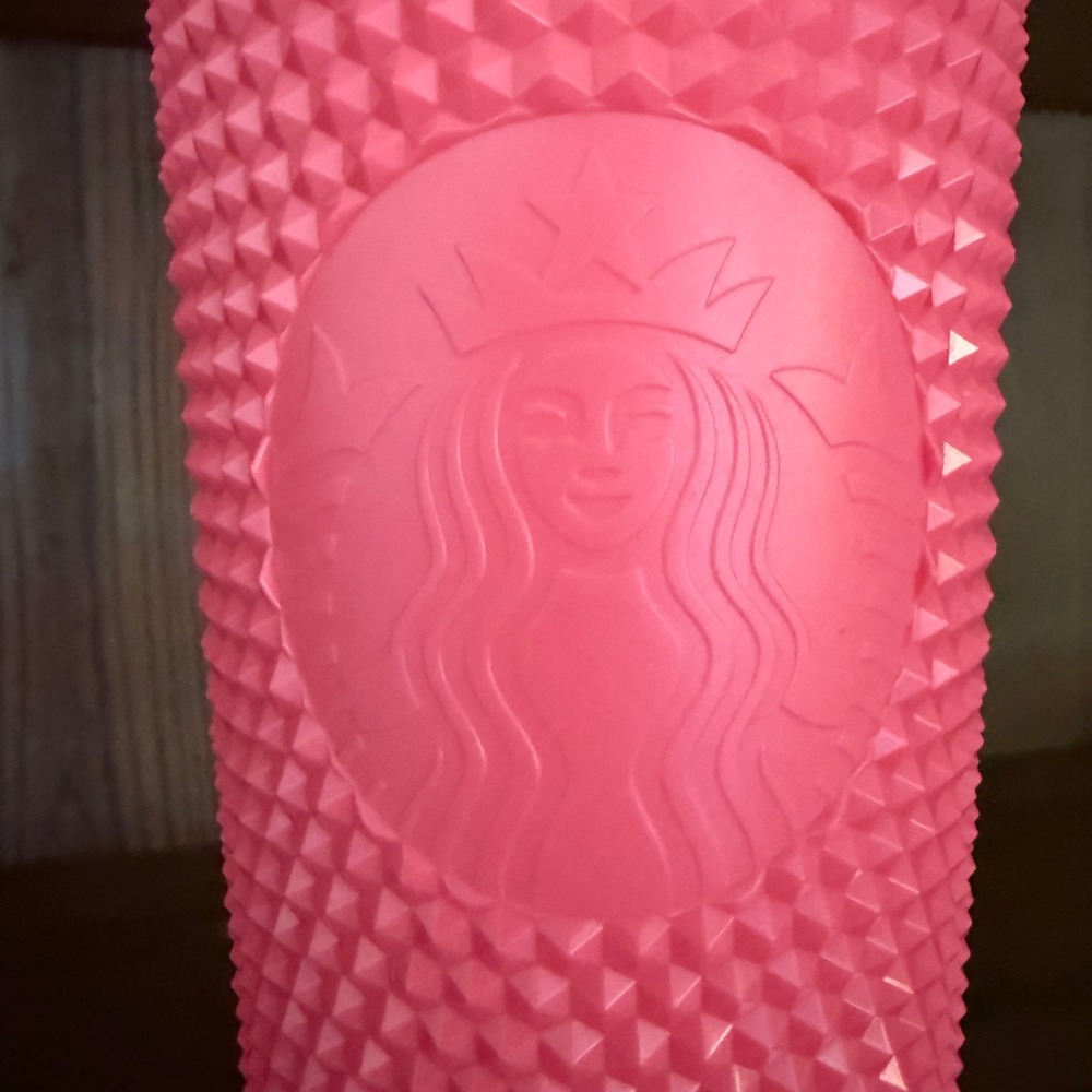 Starbucks 24oz Venti Studded Cold Cup Tumbler Matte Coral Neon Pink Grid Texture